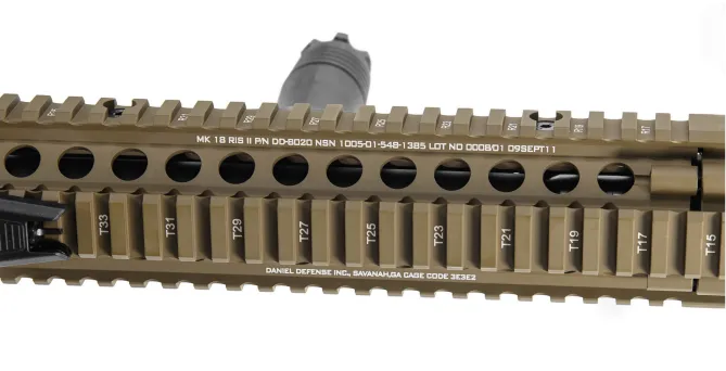 Specna Arms Core MK18 SA-C19 Daniel Defense Edition Half-Tan AEG 0,5 Joule