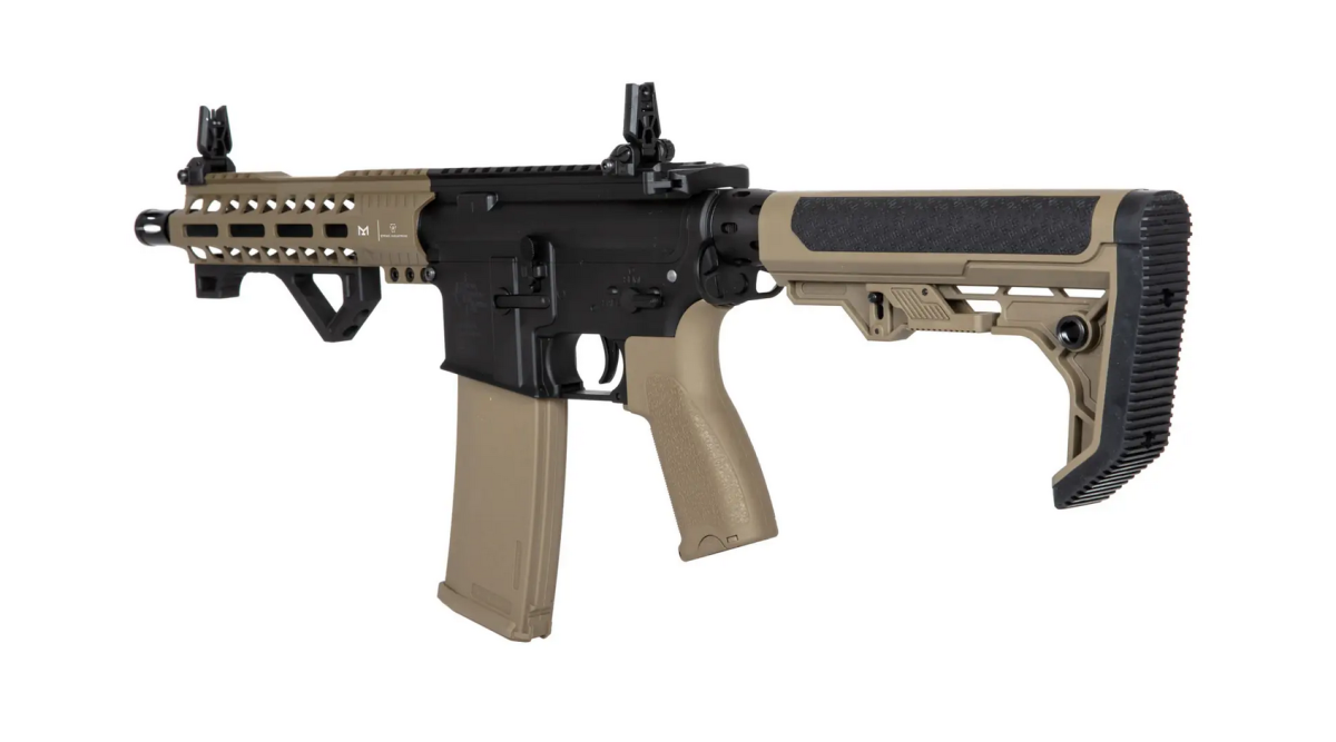 Specna Arms RRA & SI SA-E17 EDGE mit X-ASR Mosfet und Light Ops Schaft Half-Tan AEG 0,5 Joule