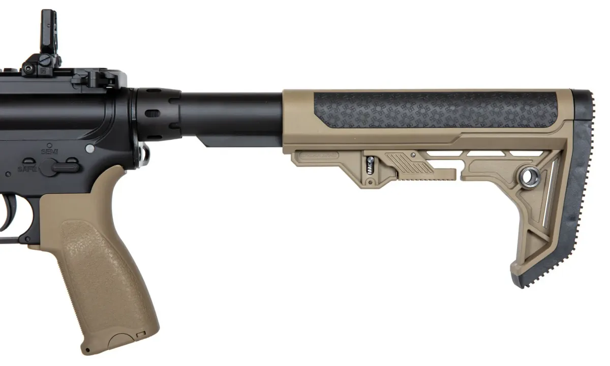 Specna Arms RRA & SI SA-E17 EDGE mit X-ASR Mosfet und Light Ops Schaft Half-Tan AEG 0,5 Joule